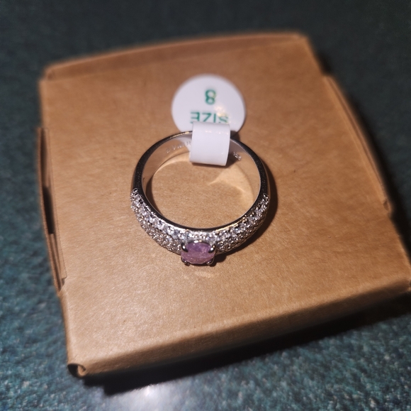 Bomb Party Ring size 8 Solid Sterling Silver NWT no bag Pink stone w/ Cubic zirc - Picture 5 of 5